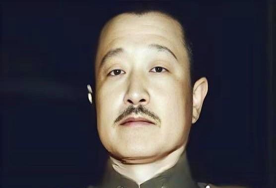 15小时城破，10万人陪葬
豆腐渣工事+断粮断弹，神仙也守不住
1948年10月