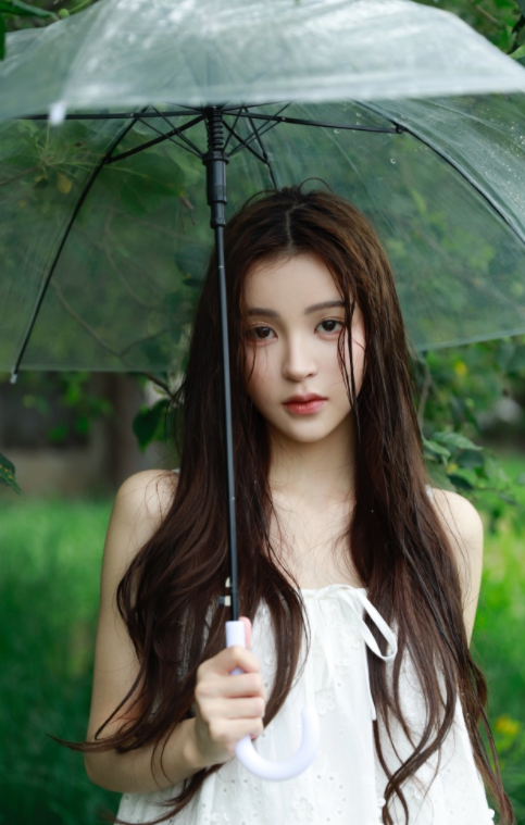 饶嘉迪的清新穿搭 ，超不错的！