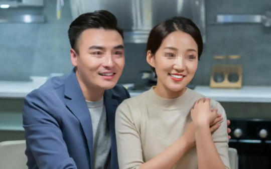 闺蜜偷偷给我老公发消息