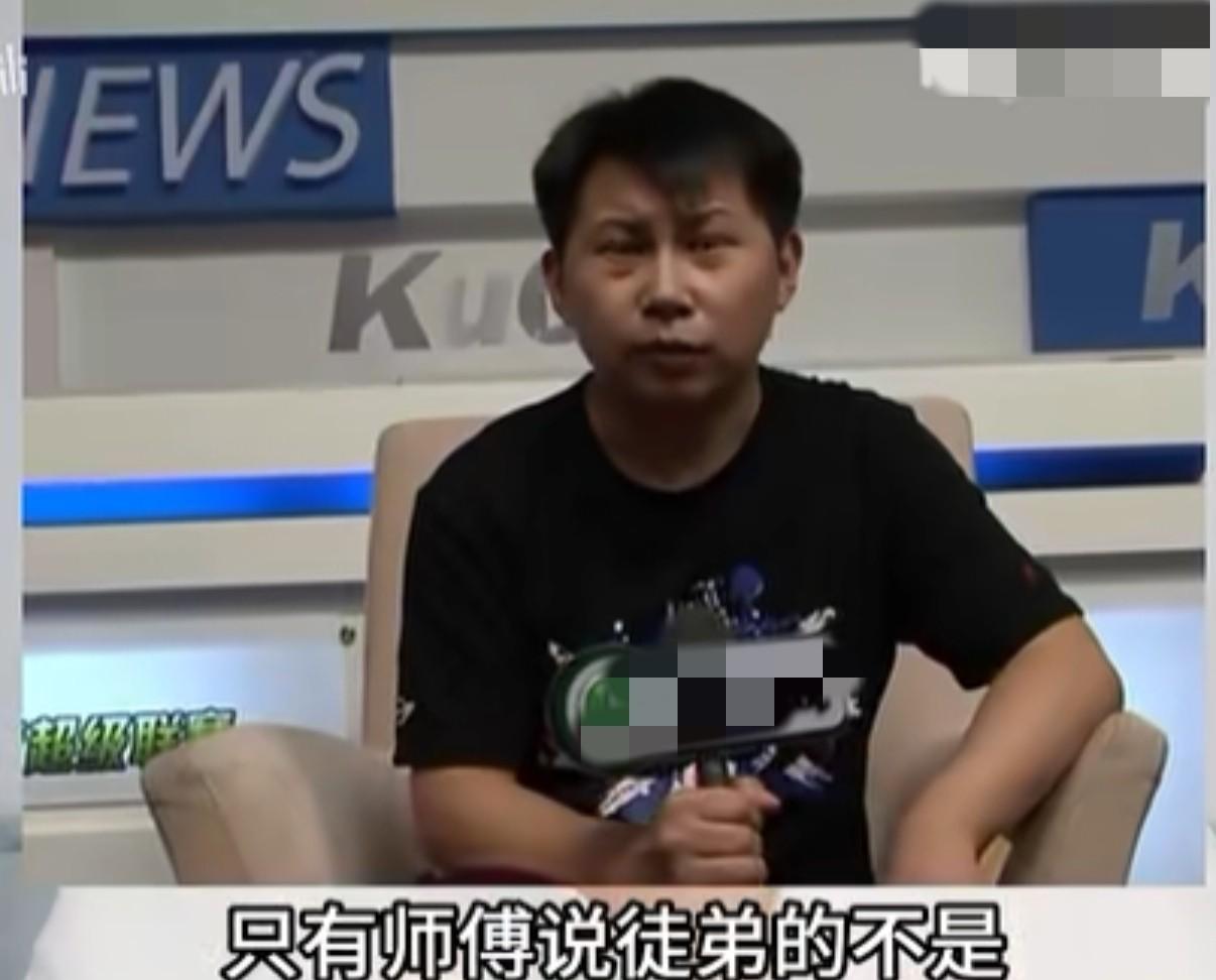 郭德纲最近说过，德云社从来没有三年学徒，两年效力之说，这是旧社会的班规。对此我非