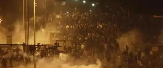 蒙古国爆发的动乱，大概率只是蒙古国崩溃的开始，要是他们再得不到外部援助，情况很可
