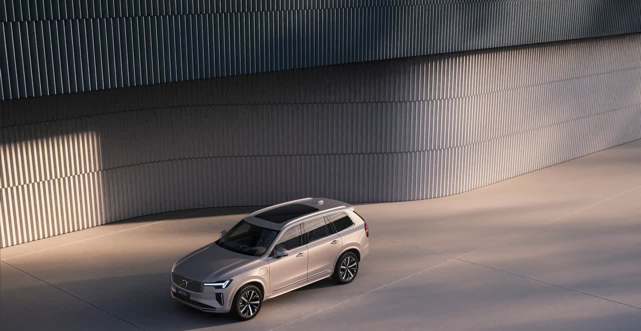 【品质和底蕴传承的全新XC90上市，SUV安全开创者开启新篇章】
当中大型SU