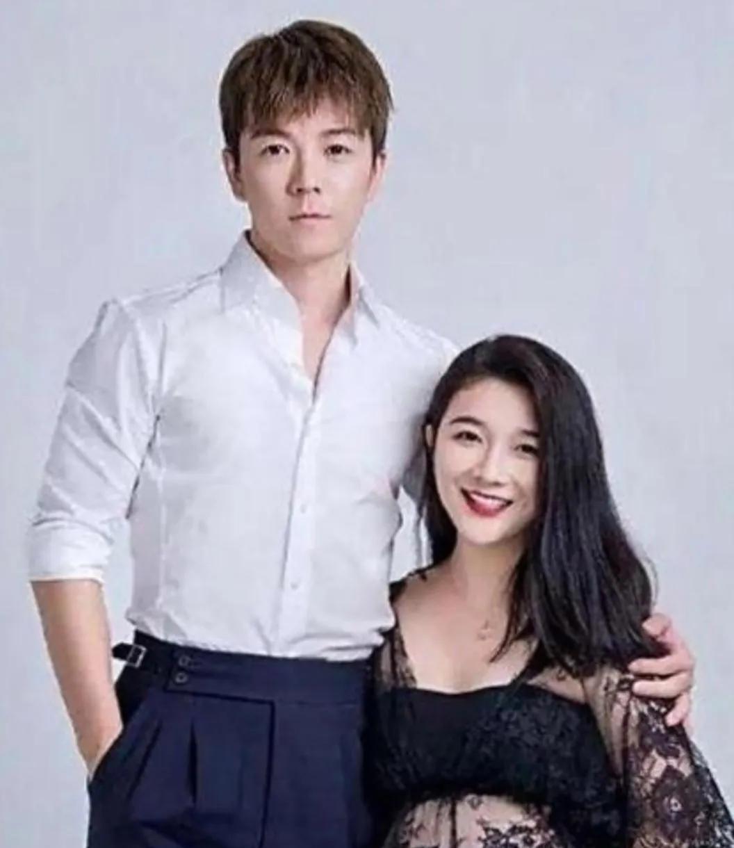 2017年，王栎鑫对自己怀孕的妻子吴雅婷说：“你生完二胎后，就去找一个你最爱男朋
