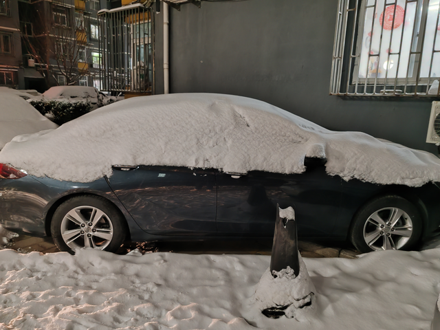 好久没来君威都这价格了
刚看车友12.5提的威威，这还怕贵了，直纠结，现在的君威