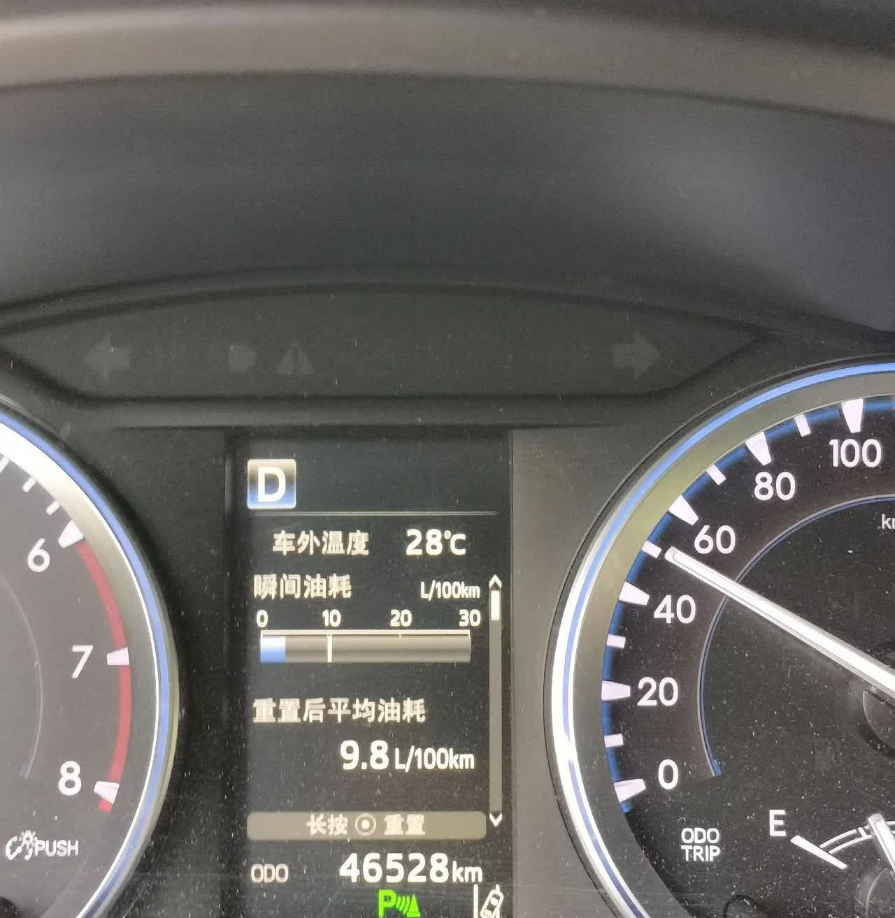 汉兰达一箱油能干1000公里吗？青春没有售价，一箱油直达贵州？汉兰达一箱油到底能