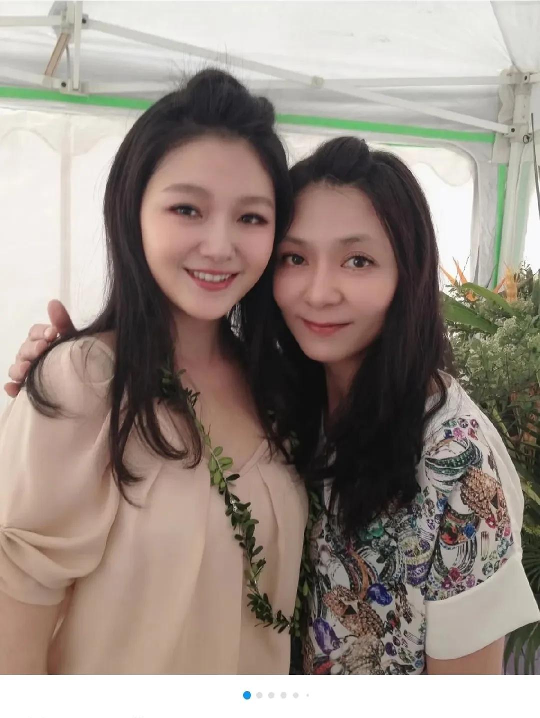 大S前经纪人发文、晒照怀念大S！回忆大S对她的好！
一提大S，就牵扯出汪小菲，有