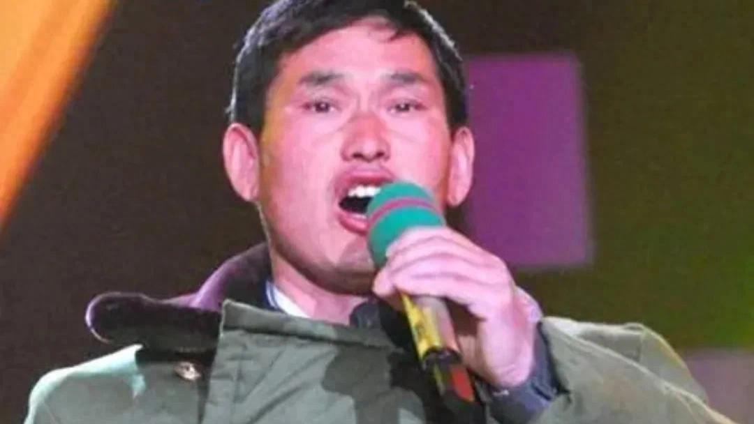 情商高、懂人性、最会装的草根农民歌手朱之文，这回是终于不装了