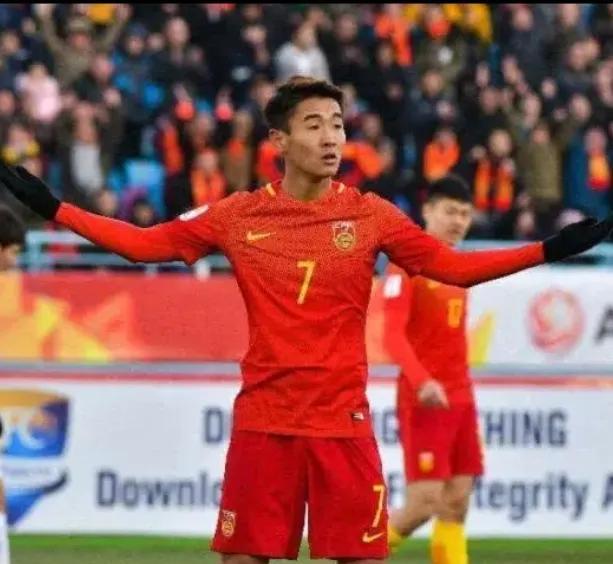 3-2！河南爆冷战胜成都蓉城，5个不得不承认的事实！
1、缺了莱切特，蓉城后防线