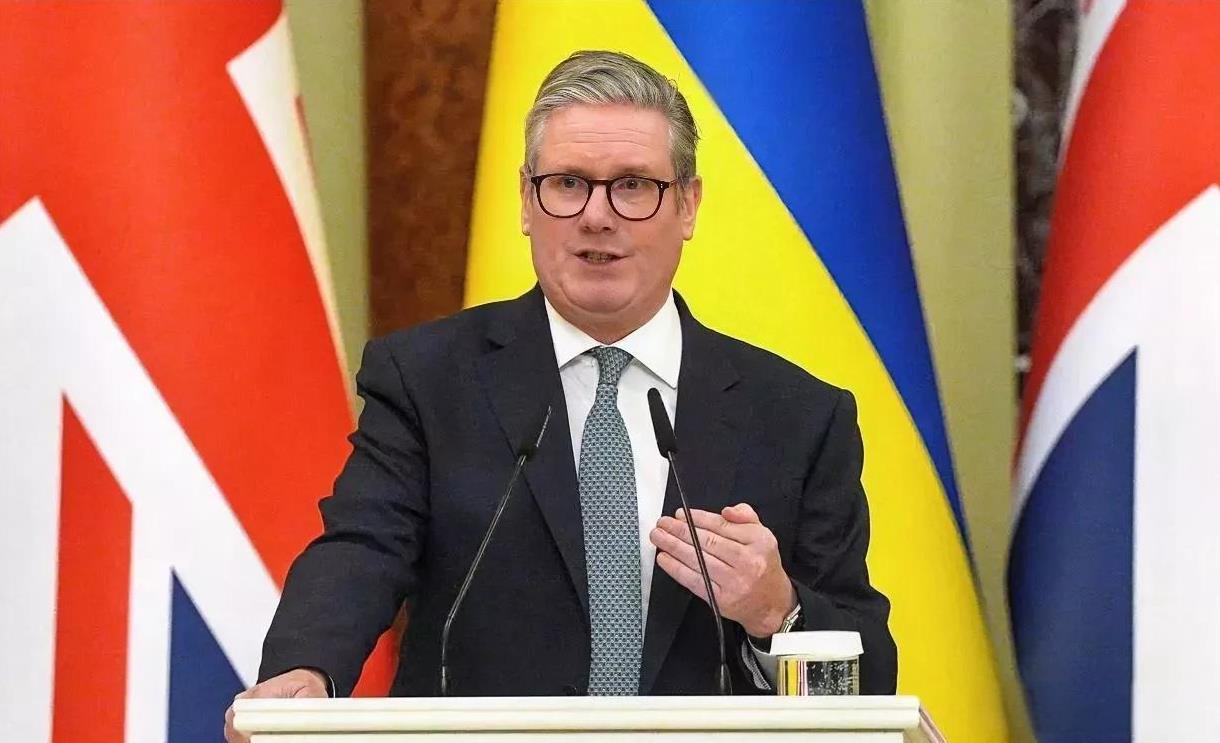 至暗时刻，英国再次挺身而出：必要时，英国向乌克兰派遣军队！
来源:飞狼观天下
美