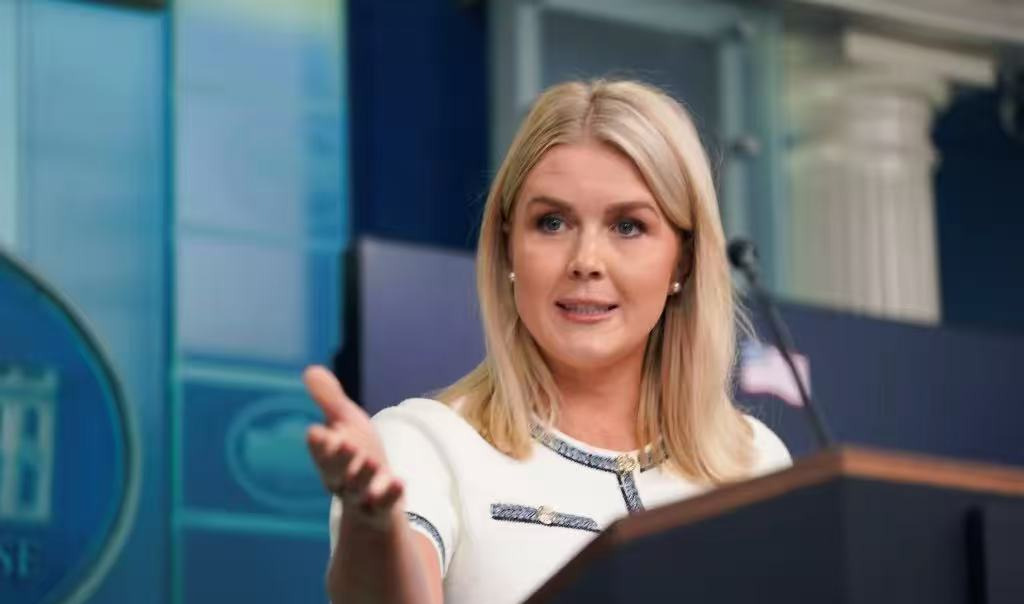 特朗普生病了 白宫瞒不住了











天呐！79岁的特朗普竟然生病了