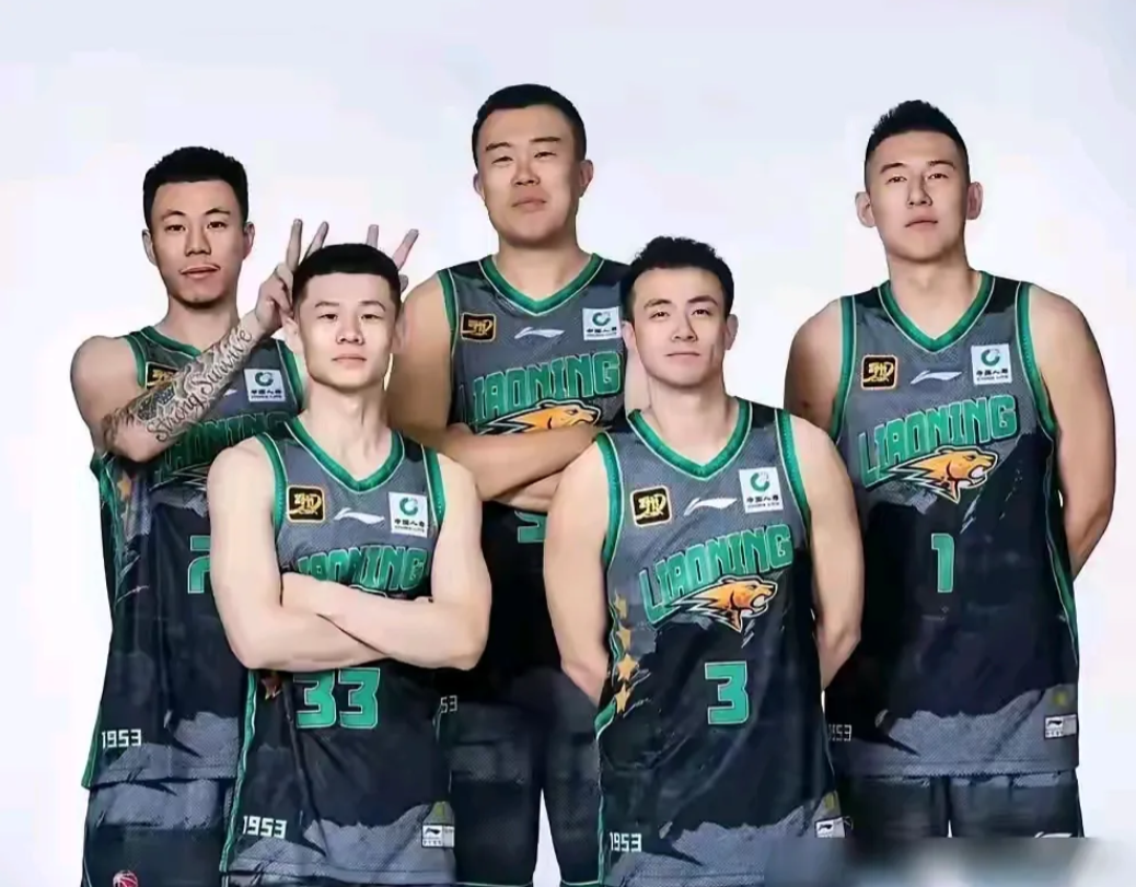 辽宁惨败广东队是好事。
    3月5日辽宁队44分惨败广东队，让很多媒体不看好