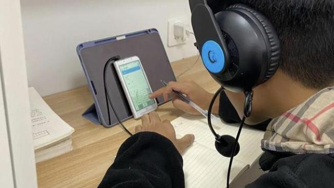 寓教于乐学古人策略，今年教师节最火网红，竟然是TA！