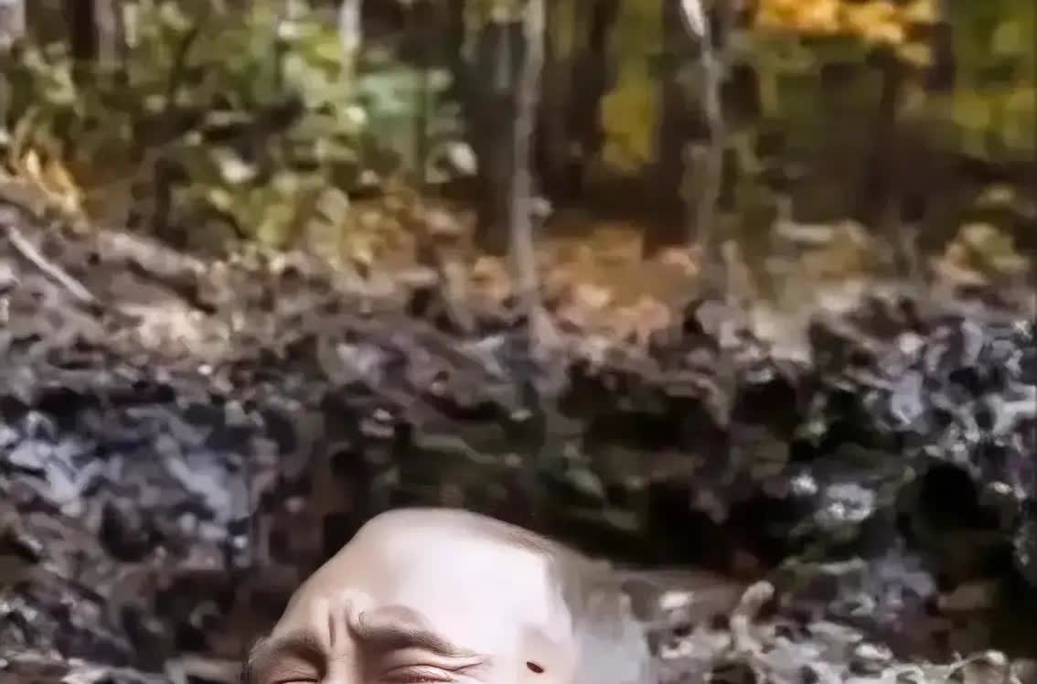 脑子有病之人才会随意掀桌，就如普京！但美国有参众两院，即使特朗普的脑子再有病，其