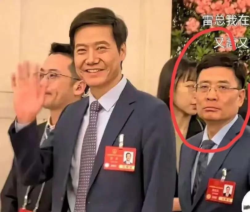 海尔老总一夜愁白头，千万宣传费，还比不上雷总站那10秒。想当年为让大家记住海尔，