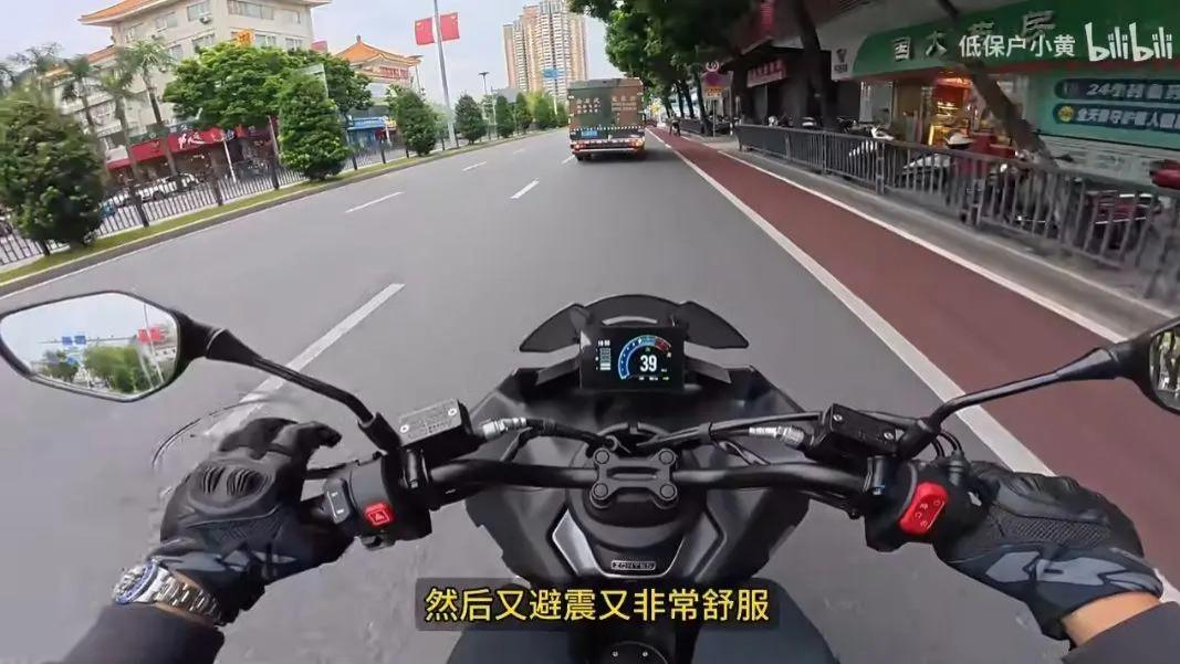 升仕150X整备质量108KG表显极速131百公里油耗1.8升？真有这么强？