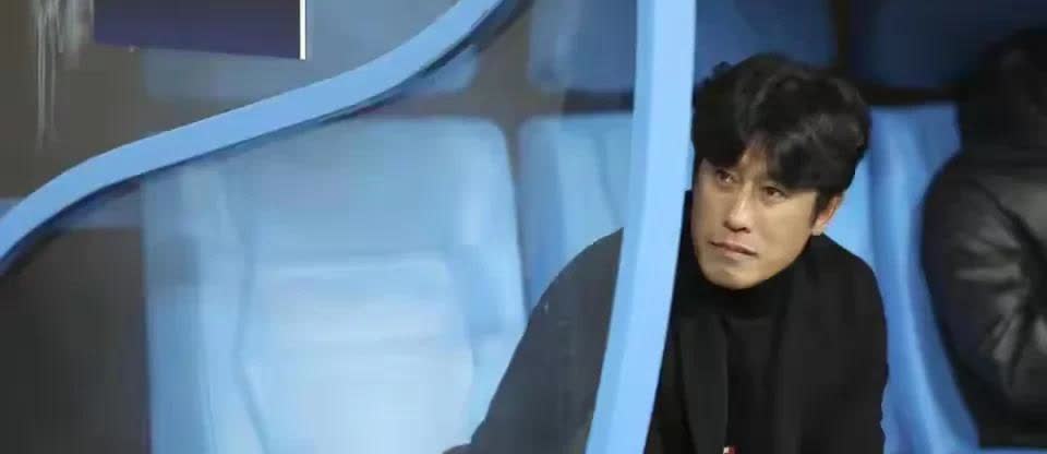 万万没想到韩国在中超最后一位教练也和俱乐部掀了桌子！
同南基一、崔康熙不同的是