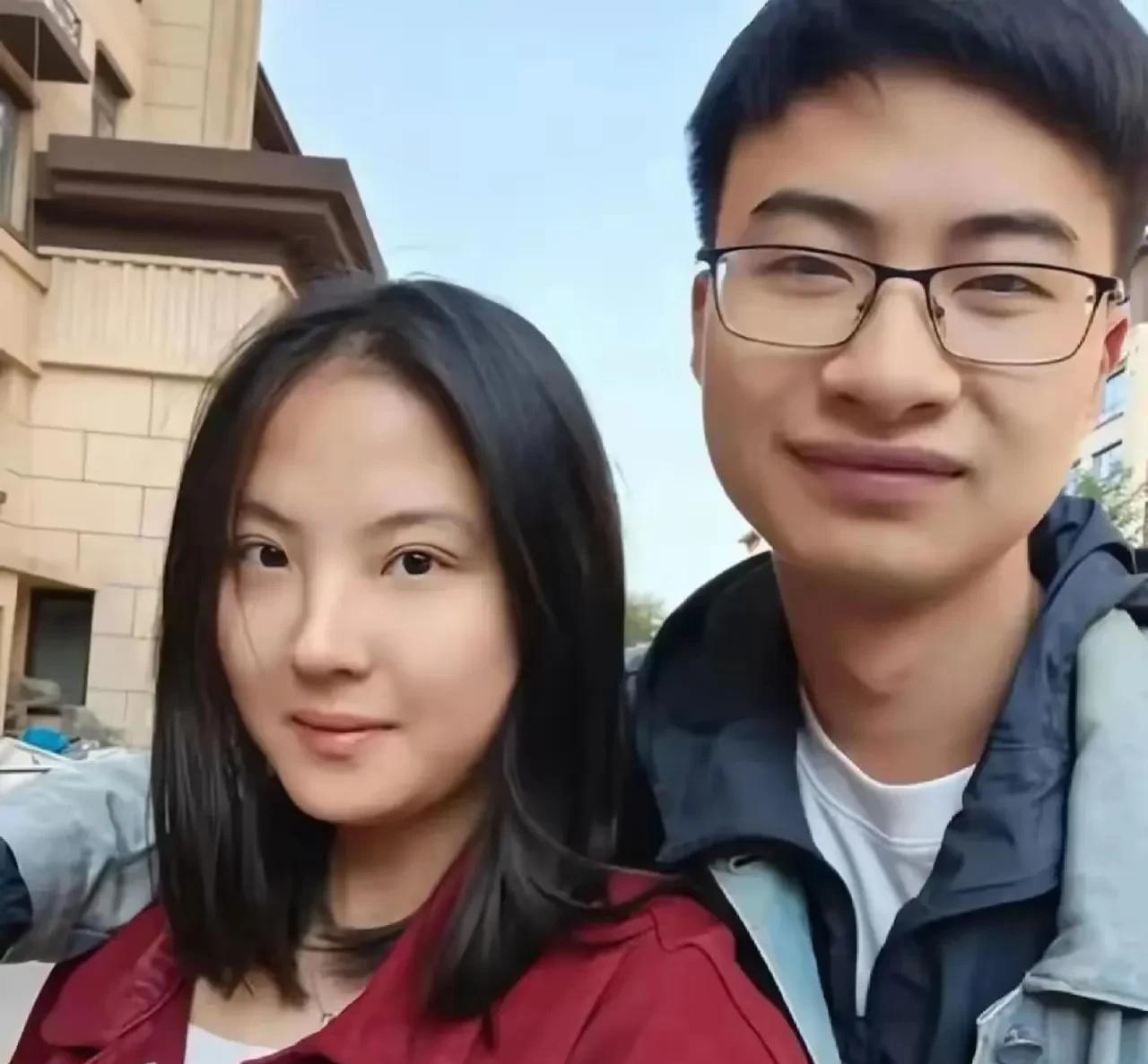 一点不羡慕庞众望女朋友了。
不是因为庞众望被评为感动中国人物，也不是因为庞众望多