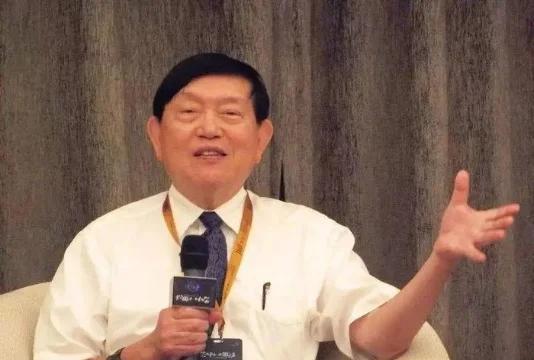 中芯国际创始人张汝京曾说，自己在离开台积电时，台积电董事长告诉他，你敢去大陆，股
