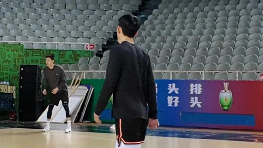 同曦主场迎战福建，林葳回归能否带来奇迹？