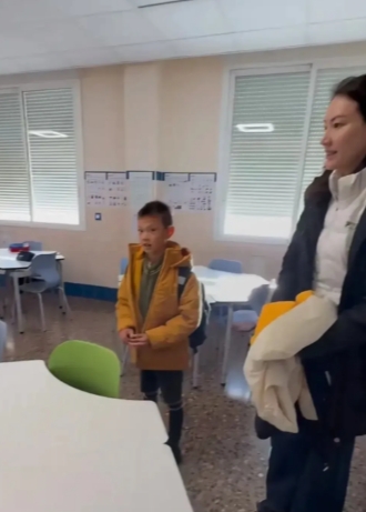 林丹儿子上进心强，与父母双向奔赴

林丹的儿子，真的是让人佩服得五体投地！很多家