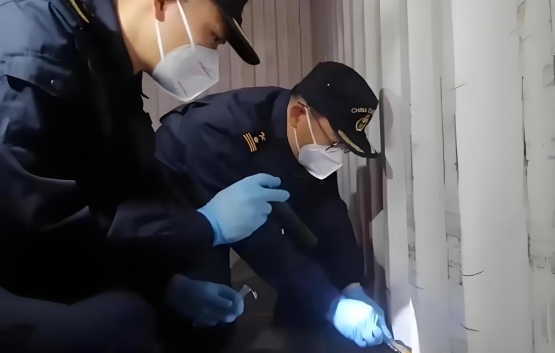 家贼难防？央视曝光间谍偷稀土：装入塑料模特内运出境去
7月18号我国权威媒体对外