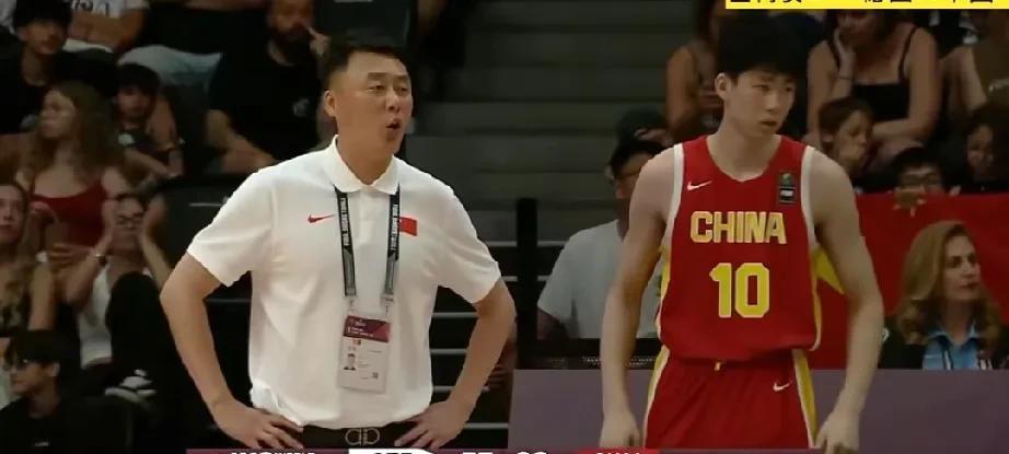 #埃安UT质量安全优选小车#
昨天男篮U19的比赛，大家都对主教练曲绍斌用人提出