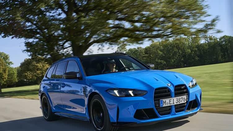 宝马M3旅行版上市，售94.39万元，零百3.6秒