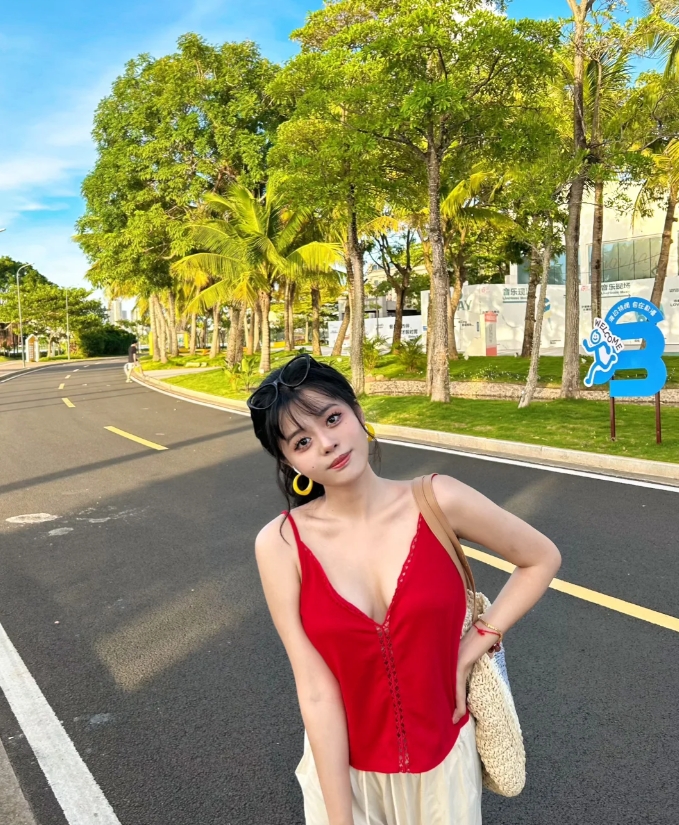 快乐有很多种，见到你，永远是第一种。