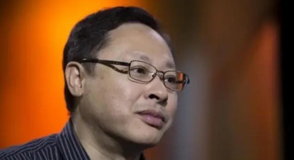 当2023年11月，香港西九龙法院的法槌重重落下，十年重刑的判决宣告了戴耀廷政治