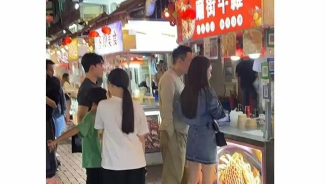 终于过上正常生活了！汪小菲一家四口香港被偶遇，小玥儿超像大S
