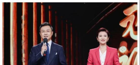 主播刚强春妮爱情故事











天呐！著名主持人春妮竟然生娃了？要知