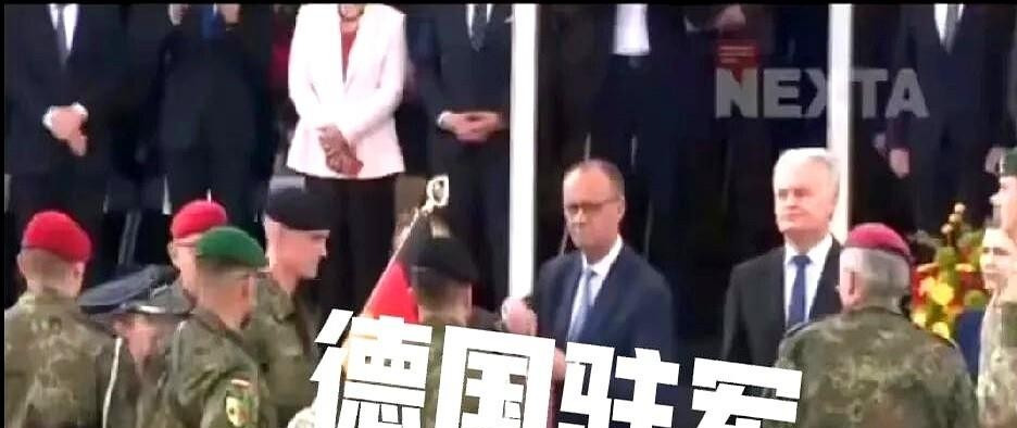 世界局势风云突变





德国出兵立陶宛，日本撕毁和平宪法，世界局势紧张。各国
