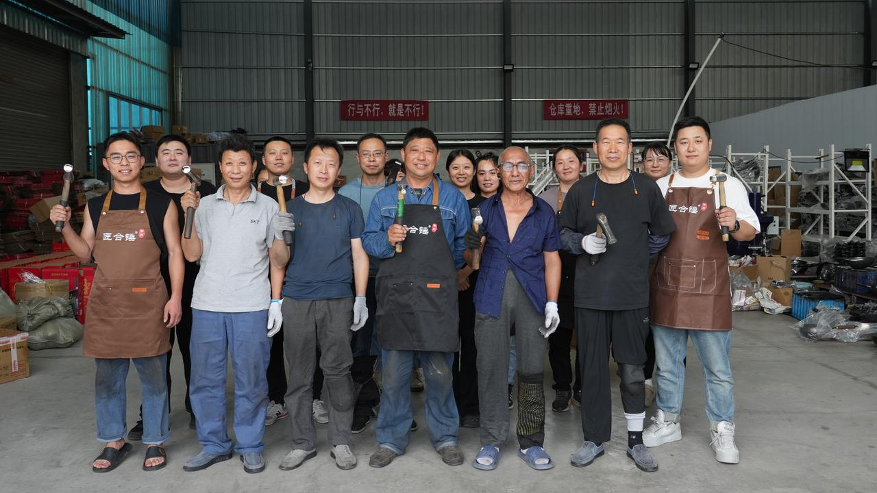 冯奇龙：以守艺之心与创新之力，重塑章丘手工铁锅的时代价值