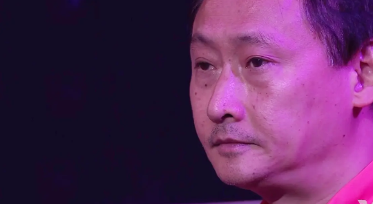 WTT横滨冠军赛男单决赛，张本智和利用主场优势，气势如虹，很快便取得大比分3:0