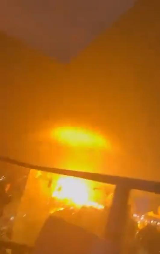 伊朗总算强硬了一次，20倍导弹不断命中以色列：打响第六波导弹反击！
当地时间15