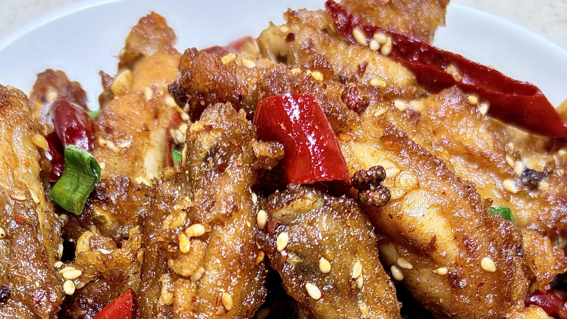 快去做干煸鸡翅！这个真的巨好吃！