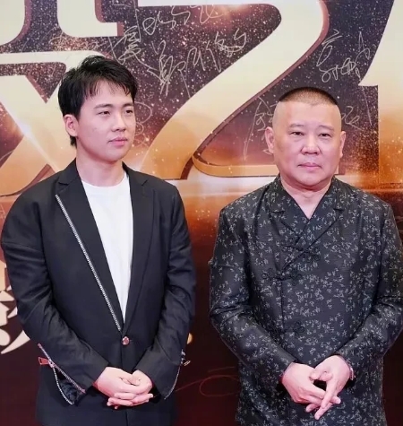 王慧愁的睡不着觉了，
不是因为自己的小儿子又惹祸了，
也不是因为郭麒麟不尊重她，