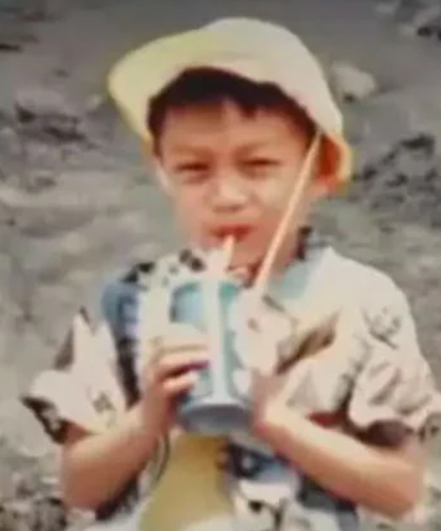 “脱下裤子，我们看看你是不是男的！”2000年，15岁的叶永鋕死在学校厕所，曾因