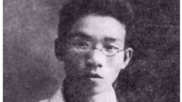 郁达夫：一个"不正经"文人的正经革命路