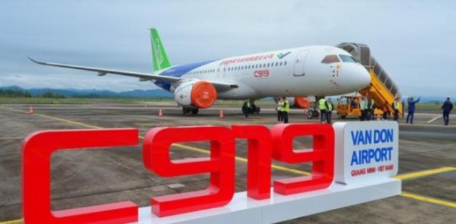 中国又中计了？美国先是解除了部分芯片设计软件的禁令，又允许向中国C919客机出口