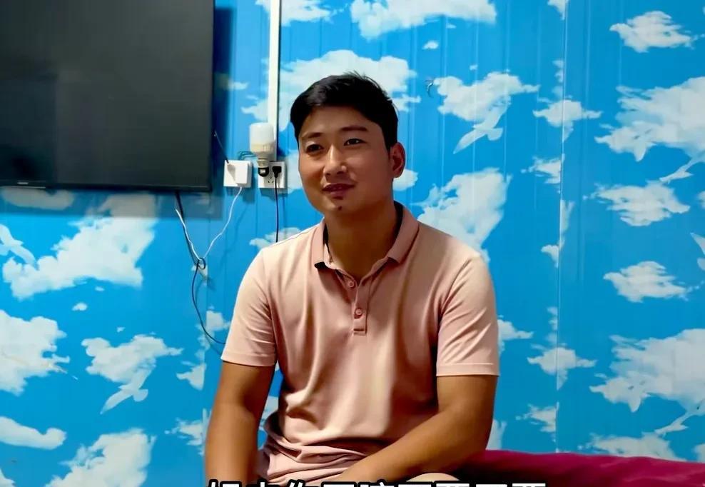 巴铁媳妇王佳音小姨子迪亚回国机票已订，未婚小伙还有希望吗？



最近，王佳音在
