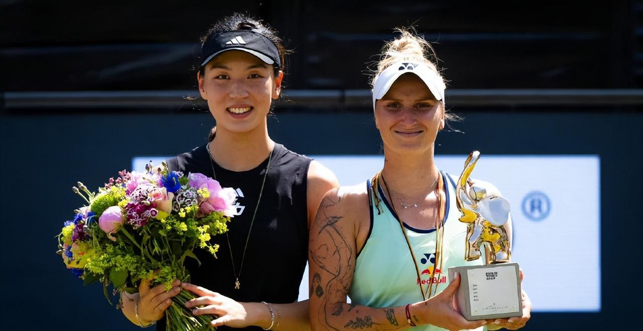网球：王欣瑜柏林赛亚军！
北京时间6月22日WTA500柏林站决赛，王欣瑜6(1