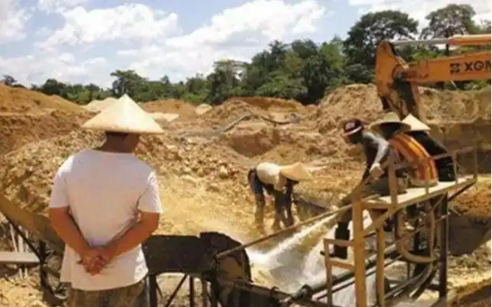 我在非洲淘金的死亡经历