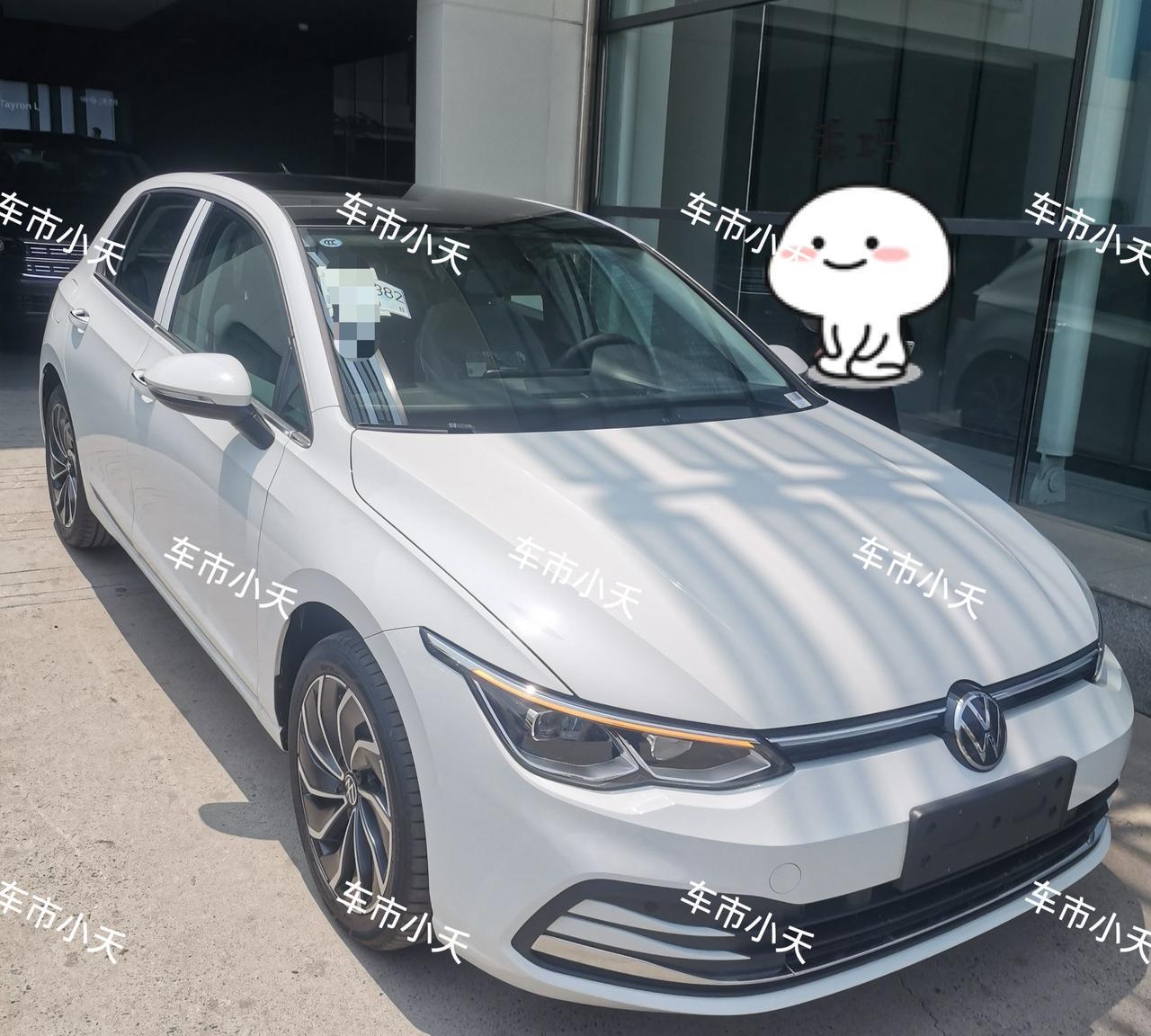 提车日记：大众高尔夫提车
今天给山东的小伙伴提了一辆大众高尔夫，配置是2024款
