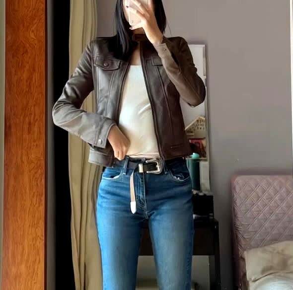 女子离婚后带着儿子嫁给了现任丈夫，本想着丈夫4套房子和2个门店，将来自己的儿子总