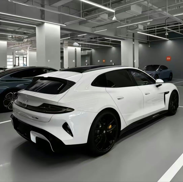 小米SU7猎装版？
不是吧不是吧，小米SU7要出猎装版了？？？还是雷军懂用户哈…