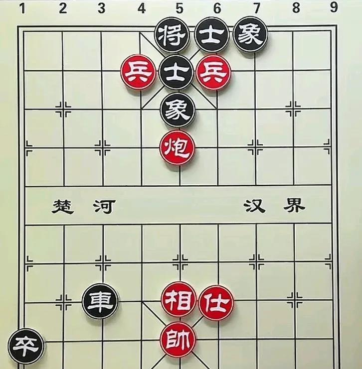费尽心思，来一个两鬼拍门，这棋很有观赏性和趣味性，第一步必走之棋，红帅五平六，借
