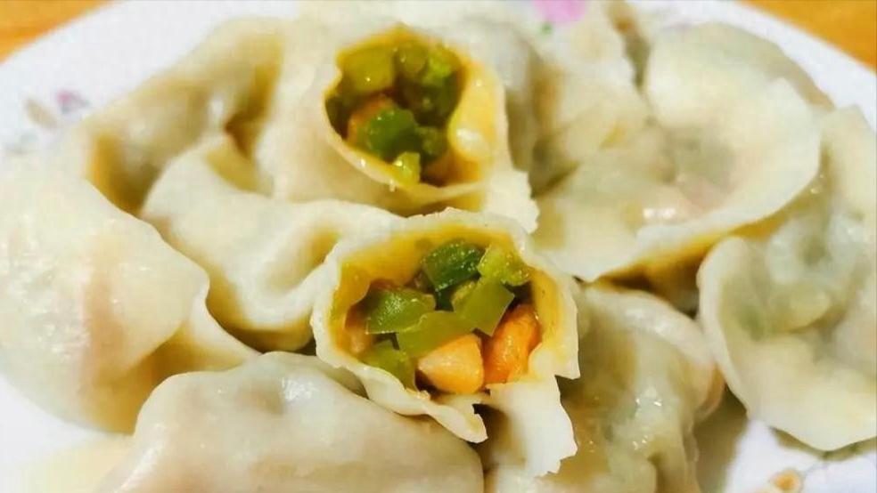入秋后，包饺子就用这个菜，浑身是宝，比白菜营养，比韭菜鲜！