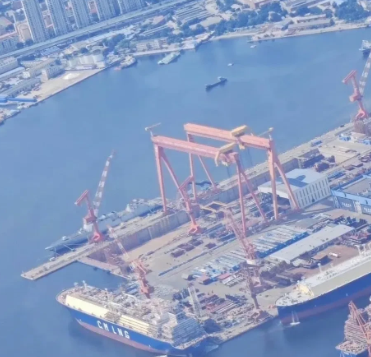 中国在等004、005航母，美国在等什么？

麻烦看官老爷们右上角点击一下“关注