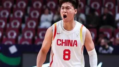 透露惊天秘密？中国输球背后真相找到，就是多了他，又少了两个人